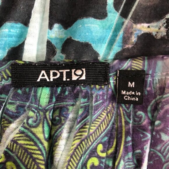 apt. 9 - Short Sleeve Scoop Neck Bohemian Flutter Sleeve Top - Size Medium - Picture 3 of 5